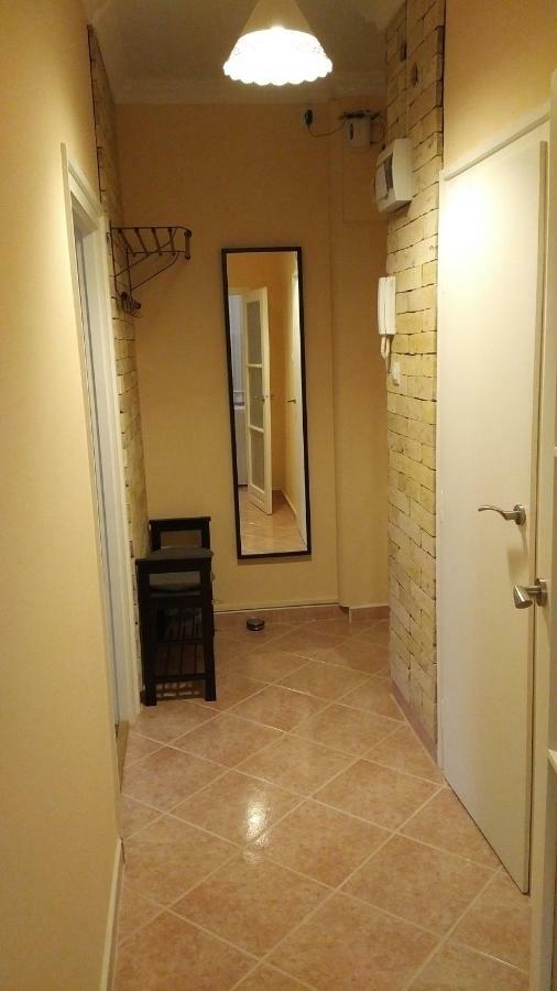 Heidi Apartman Szeged Buitenkant foto